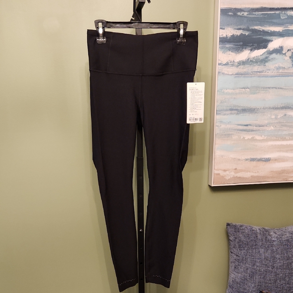 Lululemon Zoned In Leggings 10 NWT